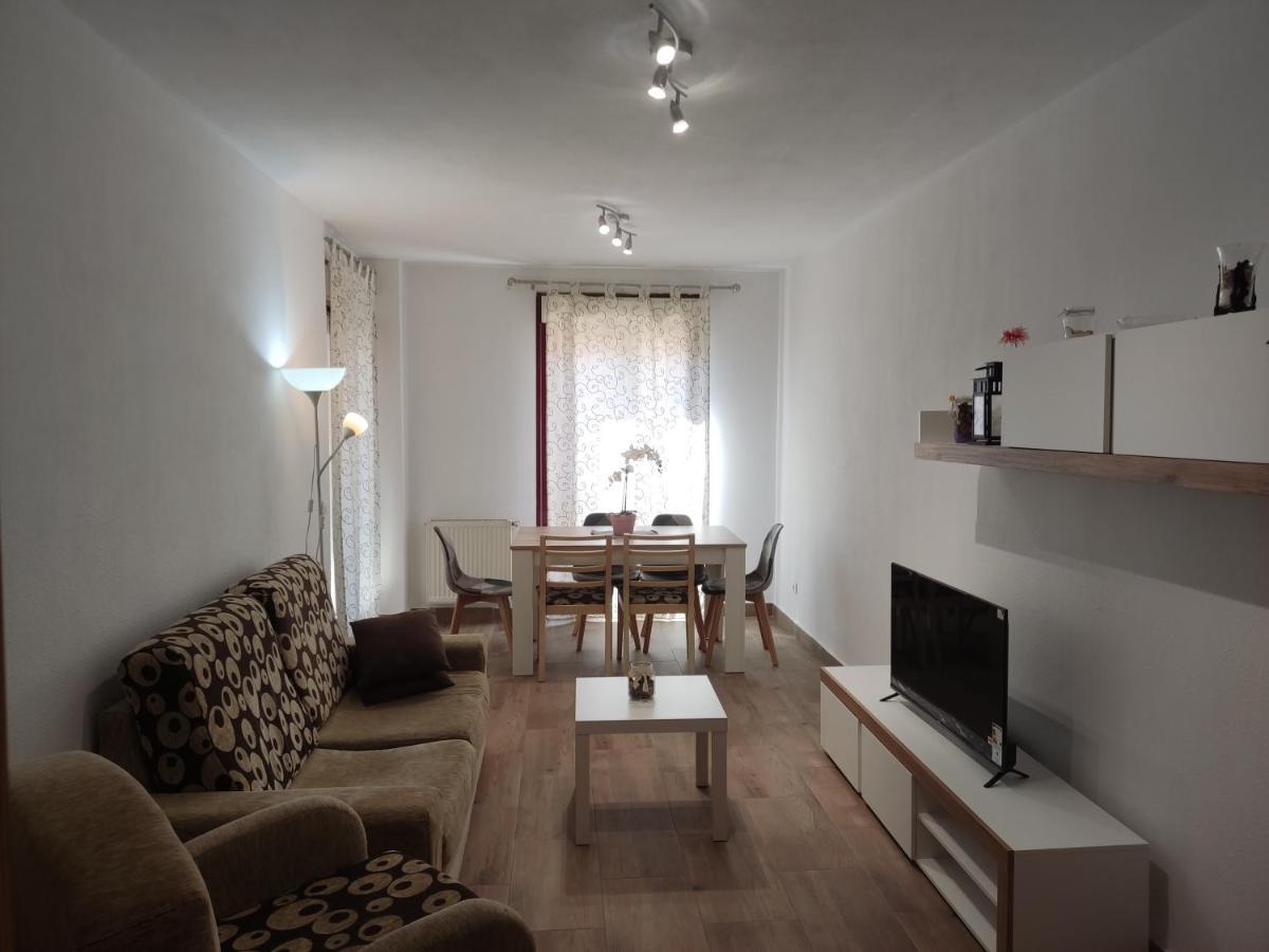 Parking Gratis, Alcala Magna Licencia Turistica Vt-13974 Appartement Alcalá de Henares Buitenkant foto
