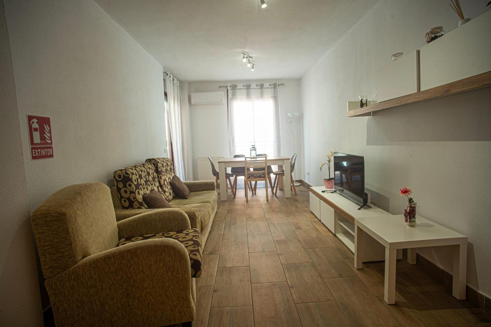 Parking Gratis, Alcala Magna Licencia Turistica Vt-13974 Appartement Alcalá de Henares Buitenkant foto