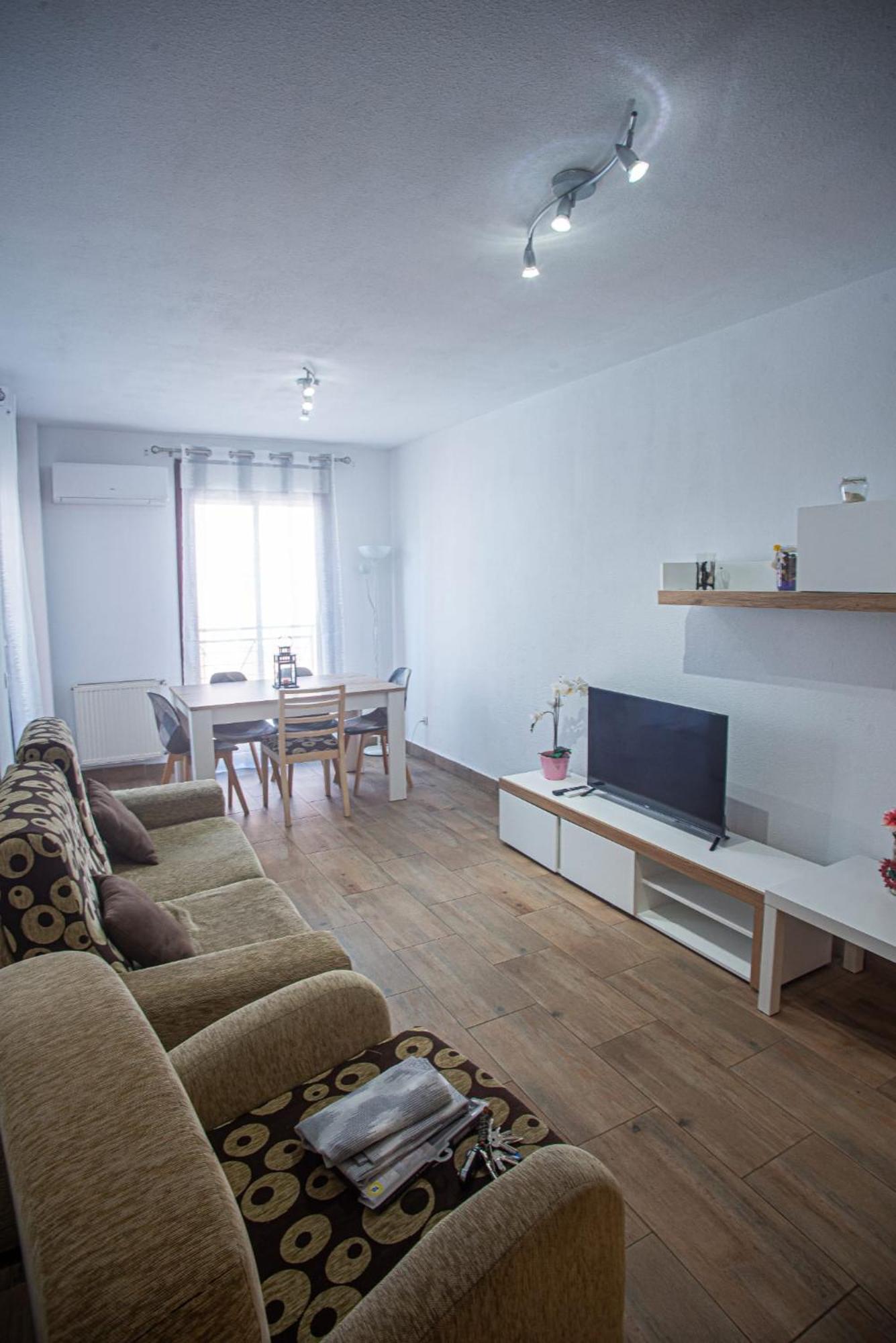 Parking Gratis, Alcala Magna Licencia Turistica Vt-13974 Appartement Alcalá de Henares Buitenkant foto